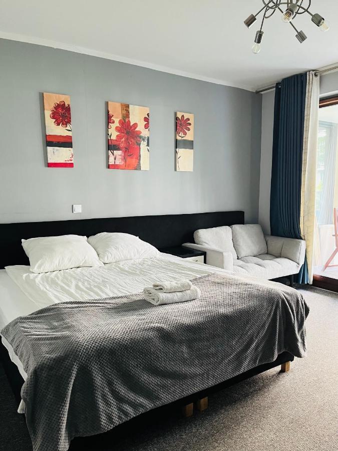 Airport Comfy Guest Home Warsaw Luaran gambar