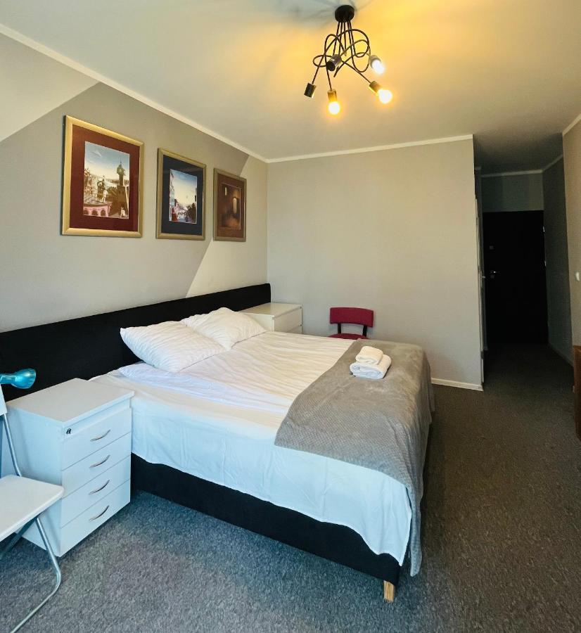 Airport Comfy Guest Home Warsaw Luaran gambar