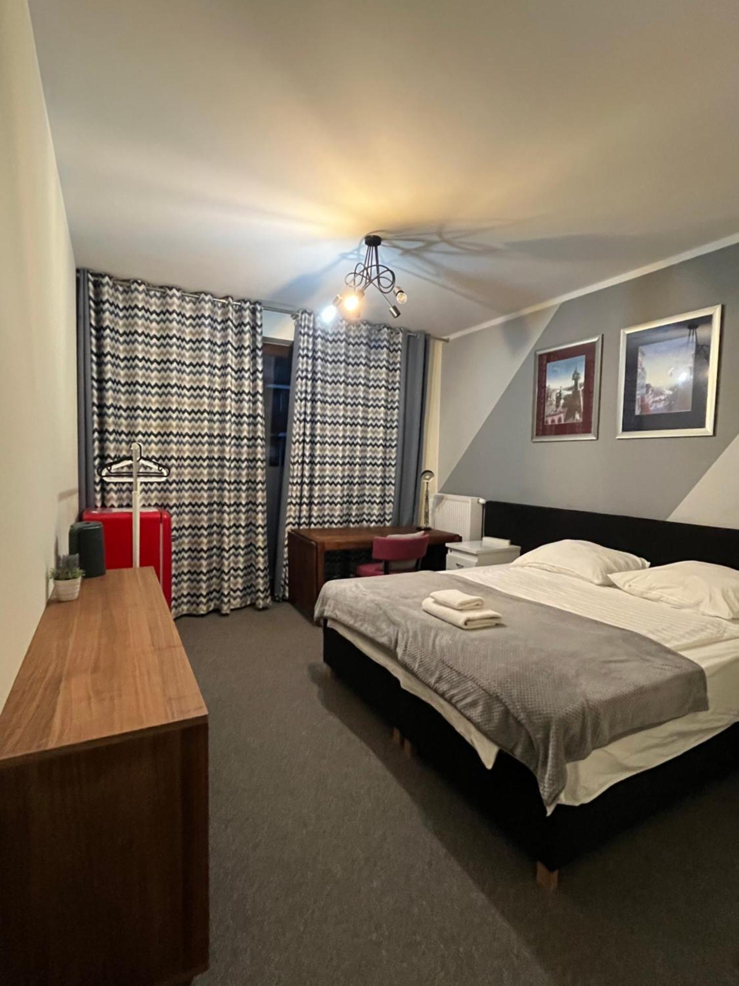 Airport Comfy Guest Home Warsaw Luaran gambar